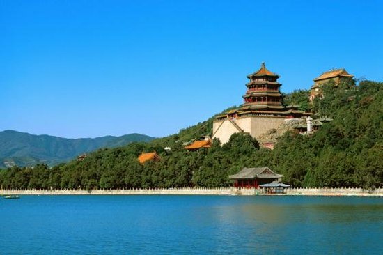 北京爸媽純純玩0自費2晚3日?第1天06:00前抵京