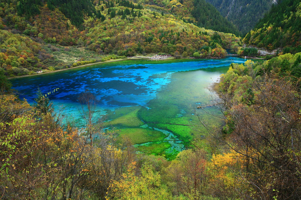 成都、九寨溝、黃龍、青城山、都江堰雙飛6天