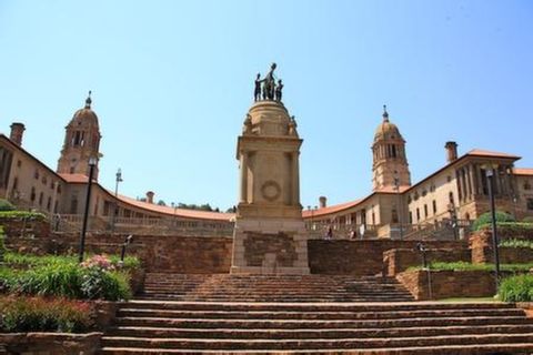 <南非8日游>1晚鄉(xiāng)村小屋，1晚酒莊酒店，國泰航空