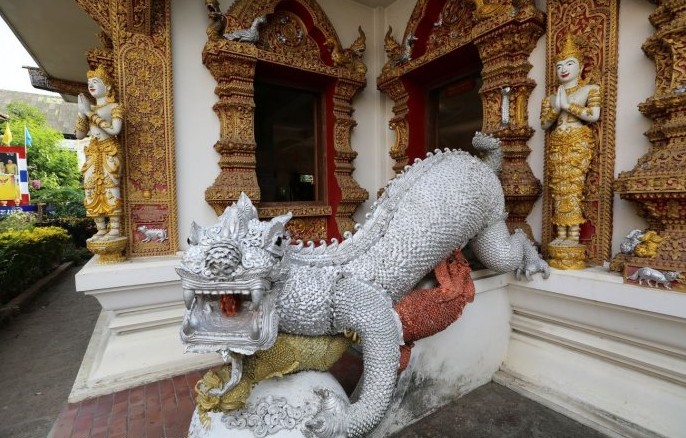 清邁、清萊5晚7日**國際四星**三站購物