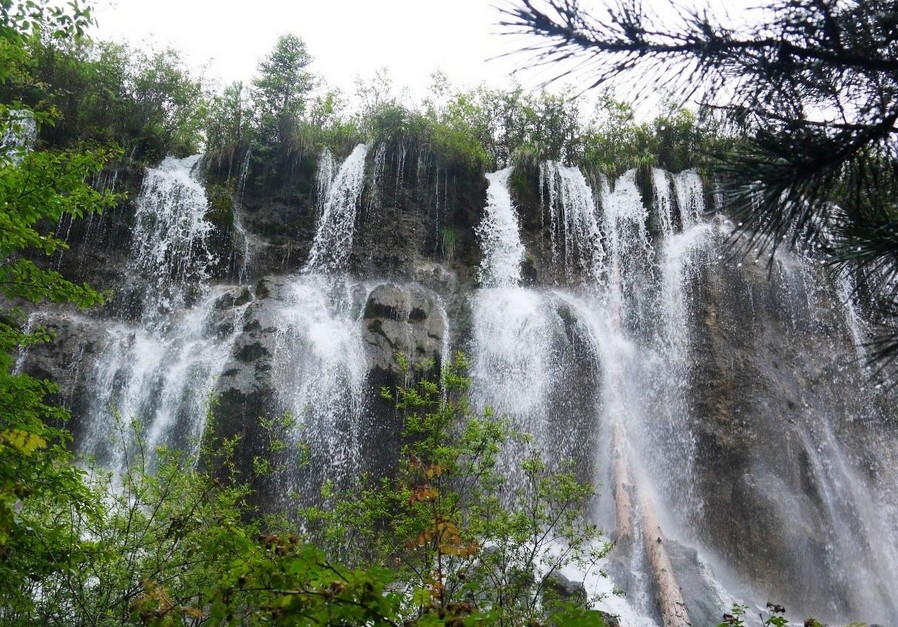 成都、九寨溝、黃龍雙飛6日