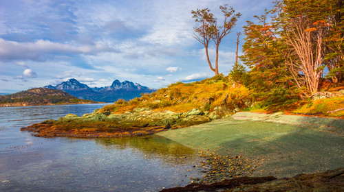 <海洋極光號(hào)南極 南美四國(guó)30日>1月24日，北京 上